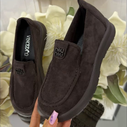Lekki niezwykle stylowy fason