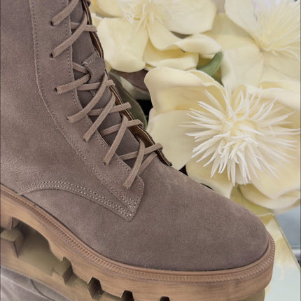 Kozaki Pro-moda taupe