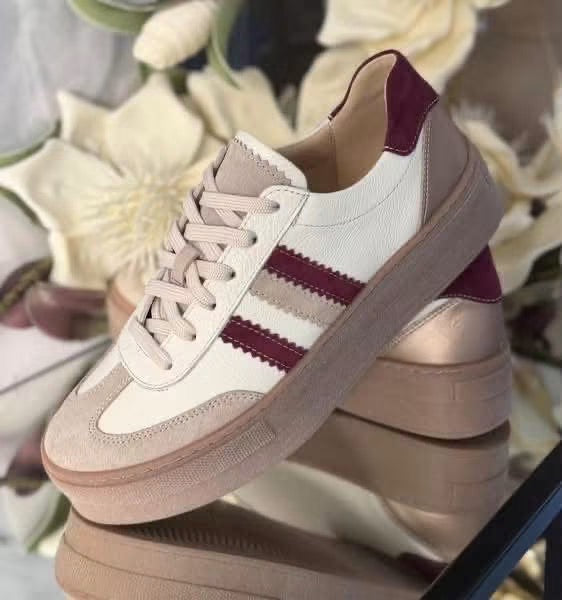 Sneakersy Kampa beżowo-bordowe
