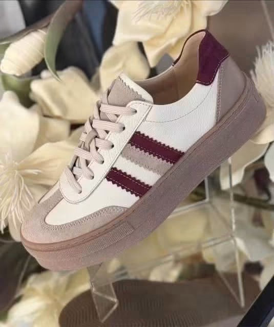 Sneakersy Kampa beżowo-bordowe
