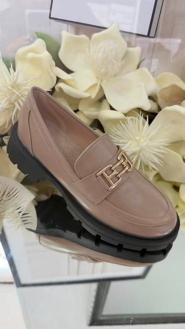 Mokasyny beżowe