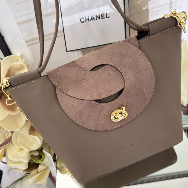 Torebka damska Laura Biaggi – elegancka shopperka