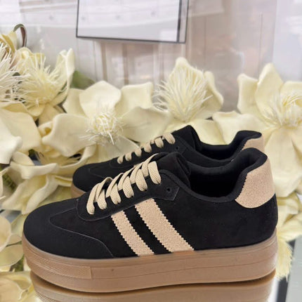 Damskie Sneakersy na Platformie – Czarne z Beżowymi Paskami