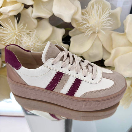 Kampa Damskie Sneakersy Skórzane – Biało-Beżowe z Bordowymi Akcentami | Polski Producent